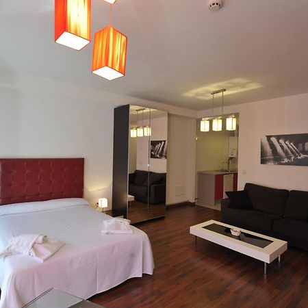 Apartamentos Turisticos Veladiez Ла Ластрия Екстериор снимка